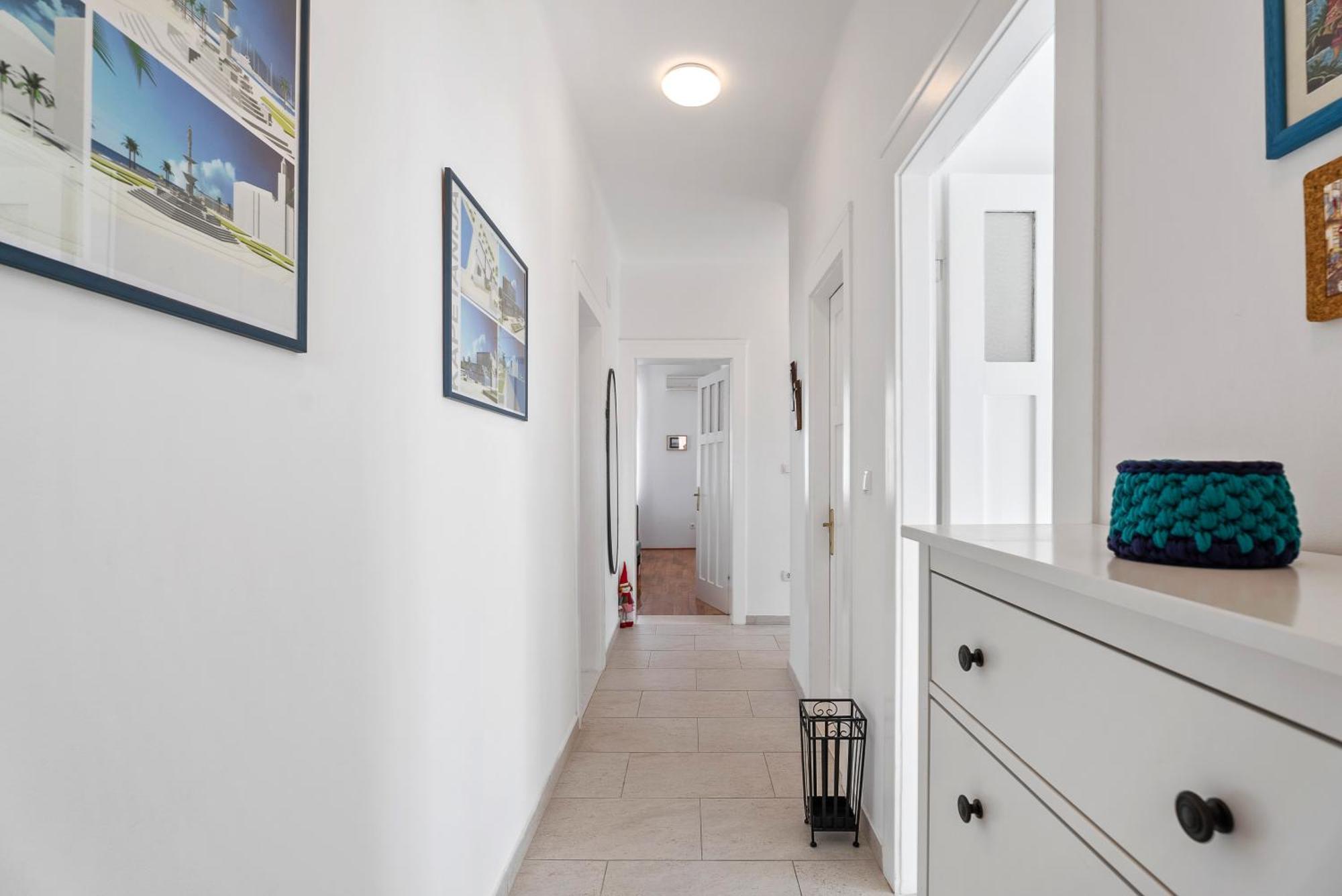 Leilighet Marjan Retreat